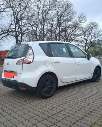 Renault Scenic cena 28000 przebieg: 254000, rok produkcji 2016 z Gniezno małe 79